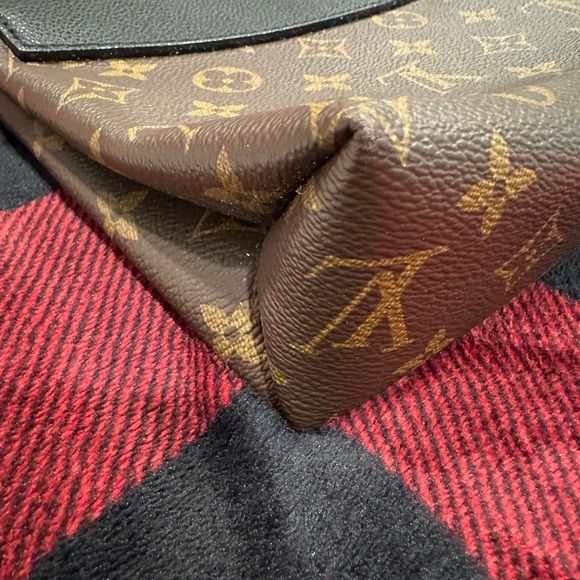 Louis Vuitton St Placide - Picture 8 of 14